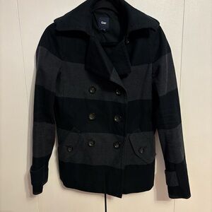 GAP Women's Striped Black and Gray Peacoat